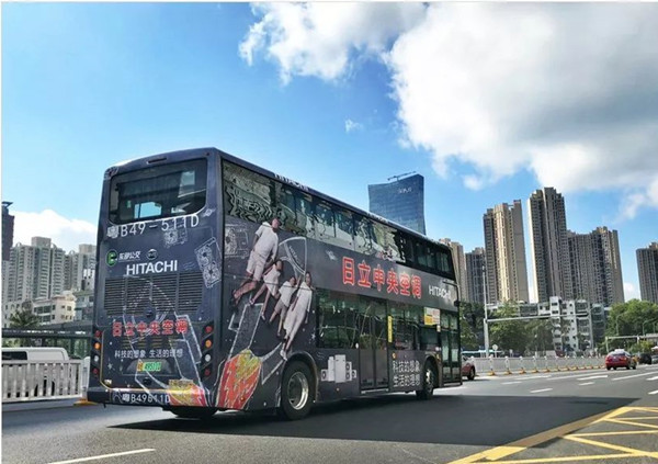 天哪!坐著幾百萬的車逛深圳，想都不敢想!