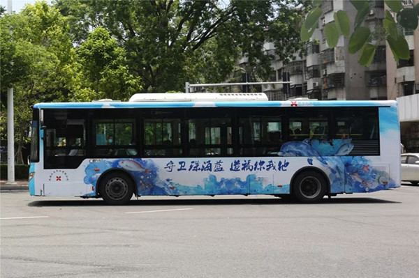 公益公交廣告如何既好看又有價值，珠海公交車廣告為你打個樣!