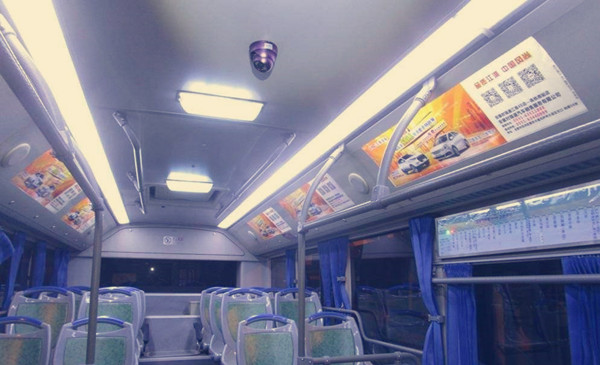 常見(jiàn)的公交車內(nèi)廣告媒體形式介紹