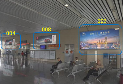 南朗站A、B進(jìn)出站口+售票窗旁燈箱廣告