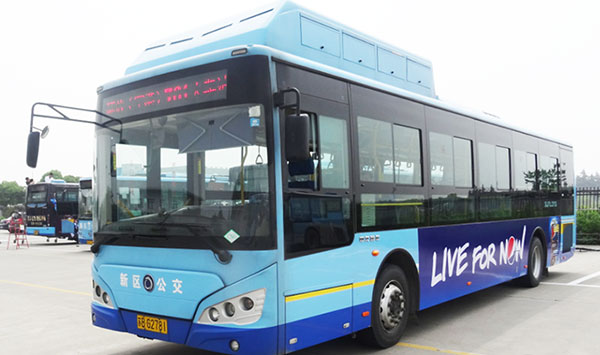 無錫公交車廣告多少錢？