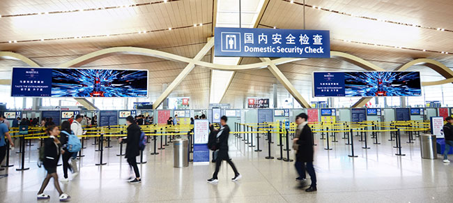 昆明機(jī)場廣告中大屏電子媒體怎么樣？