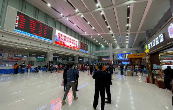 遵義機(jī)場(chǎng)廣告價(jià)格多少錢？貴州遵義茅臺(tái)機(jī)場(chǎng)安檢候機(jī)廣告牌位置？