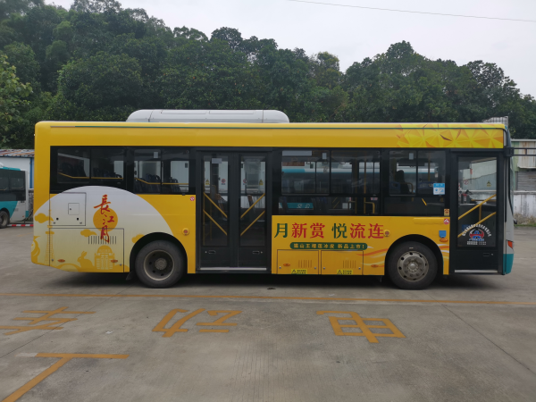 陽江公交廣告價格多少錢？陽江巴士車身廣告外車身貼紙線路優(yōu)勢