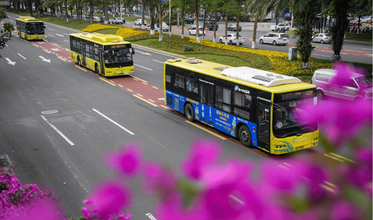 海口公交廣告價格多少錢？海口巴士車身廣告案例圖?？诠卉噺V告