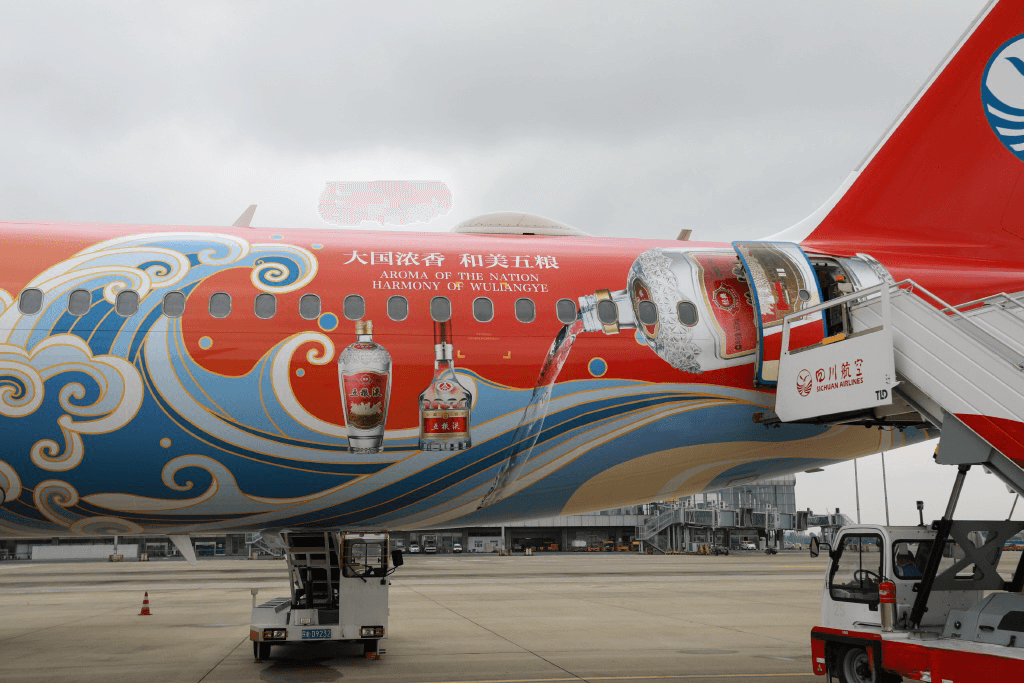 四川航空機(jī)載廣告價(jià)格收費(fèi)多少錢？川航機(jī)票飛機(jī)客艙春運(yùn)熱門廣告