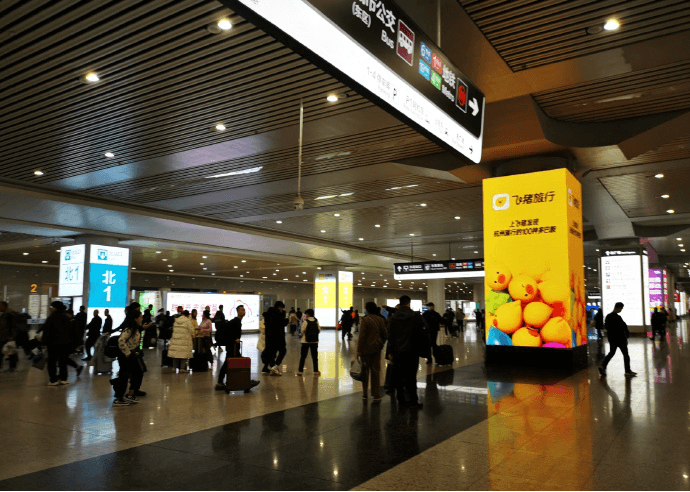 杭州東站廣告價(jià)格收費(fèi)多少錢(qián)？杭州東高鐵站到達(dá)春運(yùn)熱門(mén)廣告位