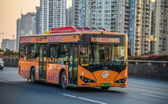 廣州公交巴士外車身廣告優(yōu)勢線路推薦，廣州公交車身廣告價(jià)格收費(fèi)