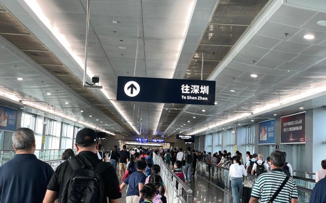 深圳福田口岸廣告價格收費標(biāo)準(zhǔn)，福田口岸入境必經(jīng)通道廣告