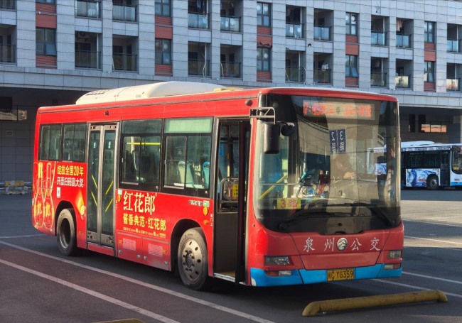泉州公交巴士外車身廣告優(yōu)勢(shì)線路推薦，泉州公交車身廣告價(jià)格收費(fèi)
