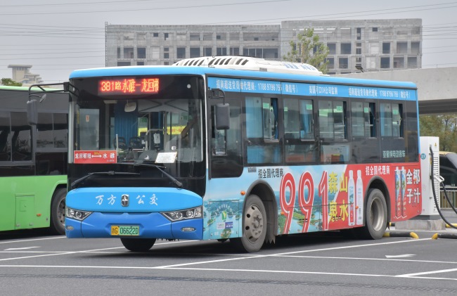 義烏公交廣告車身貼紙線路案例推薦，義烏公交車巴士廣告投放價格