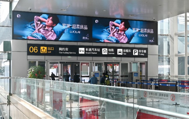 重慶江北機(jī)場(chǎng)T3航站樓國(guó)內(nèi)到達(dá)LED大屏廣告，重慶機(jī)場(chǎng)大屏廣告價(jià)格