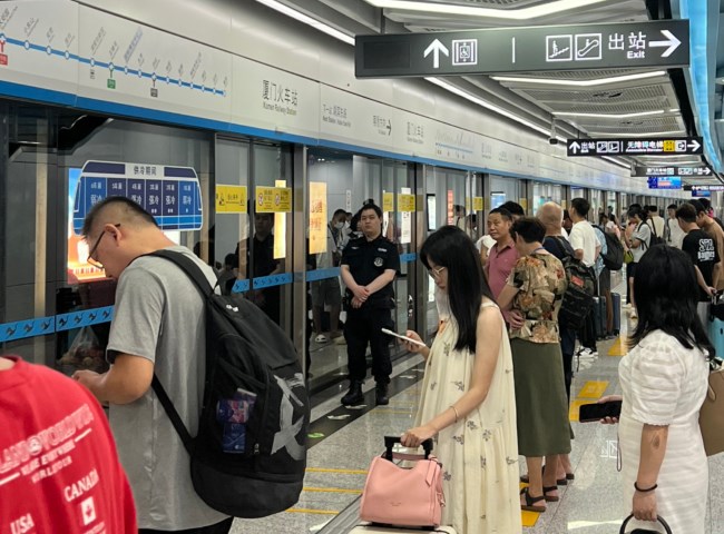 廈門地鐵播音導(dǎo)向廣告價格，廈門地鐵列車站臺語音播報