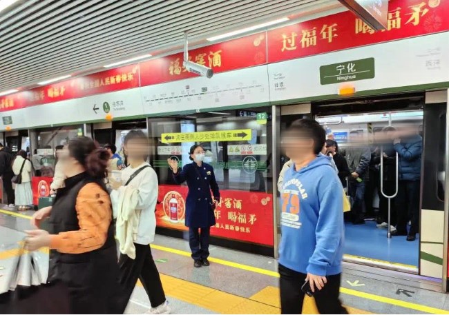 福州1號線列車播音導(dǎo)向廣告價格，福州地鐵站臺語音廣告