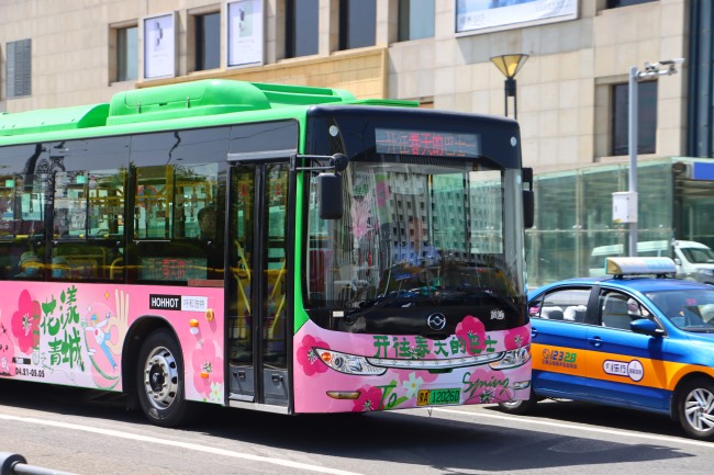 呼和浩特公交車身廣告外車貼巴士廣告投放，呼和浩特公交車廣告價(jià)格